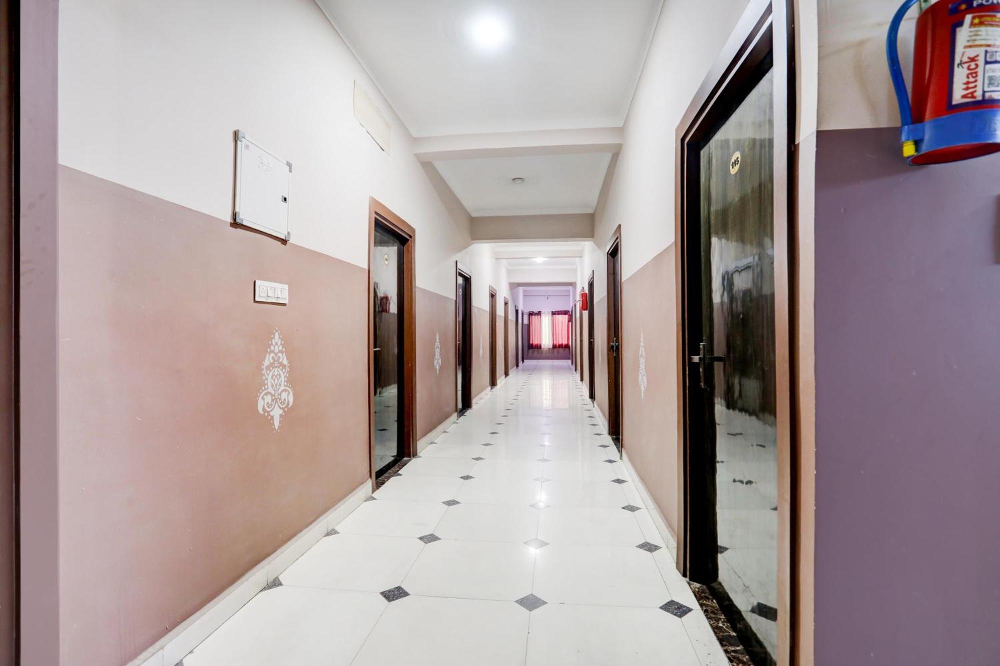 Super Townhouse Gida Near Rto Office Otel Gorakhpur Dış mekan fotoğraf