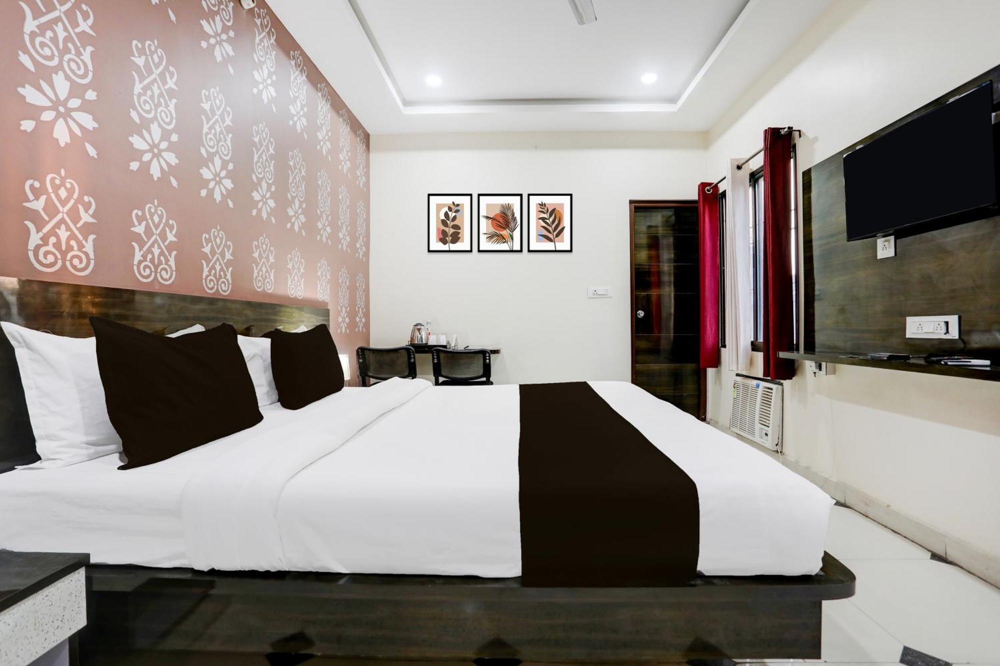 Super Townhouse Gida Near Rto Office Otel Gorakhpur Dış mekan fotoğraf