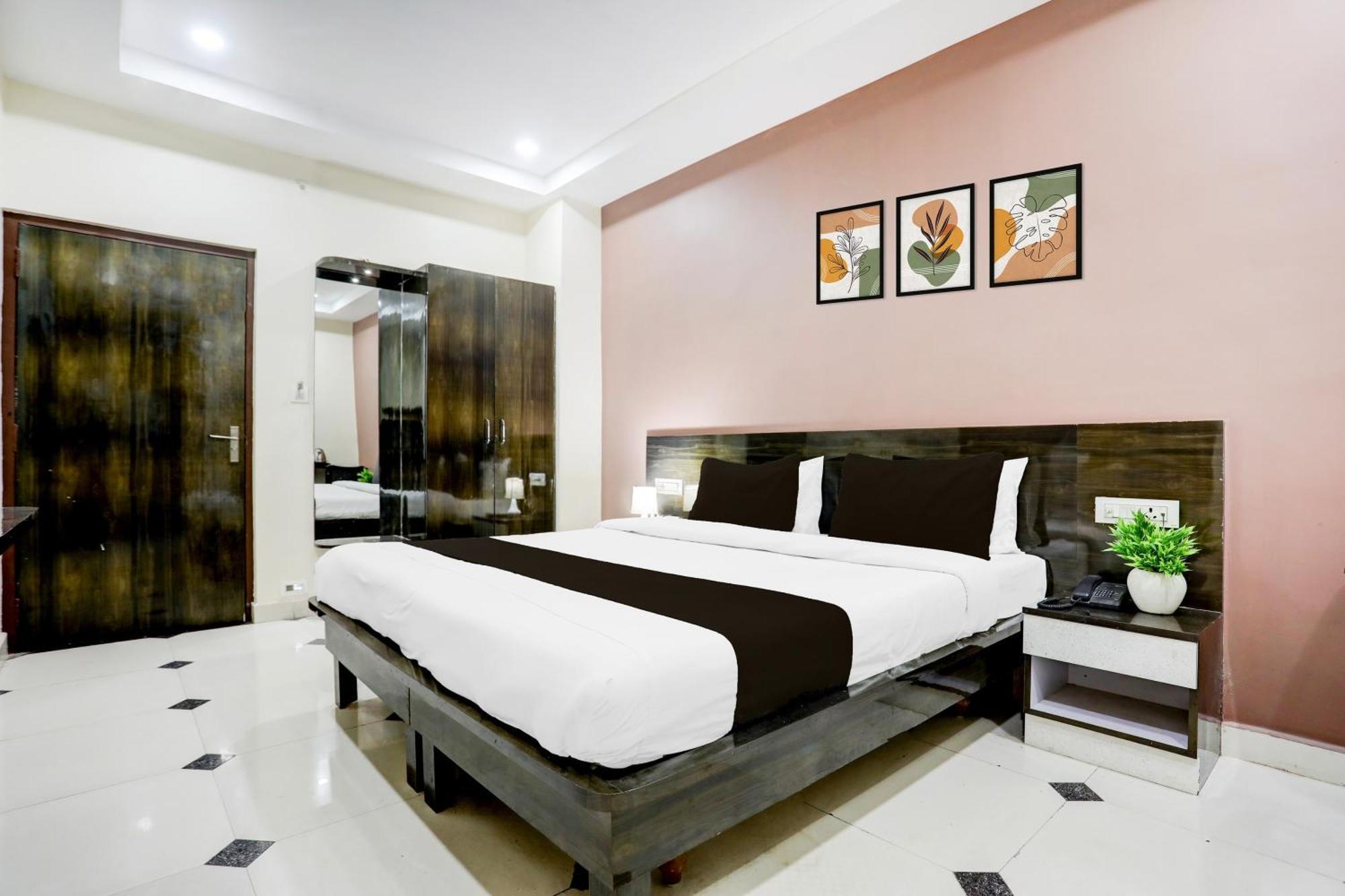 Super Townhouse Gida Near Rto Office Otel Gorakhpur Dış mekan fotoğraf